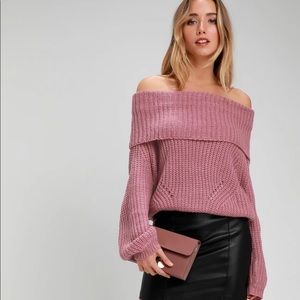 Mauve off the shoulder sweater. Perfect for fall or winter.